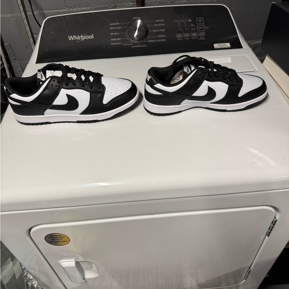Nike panda dunks Black and White Athletic Shoes - Picture 5 of 6